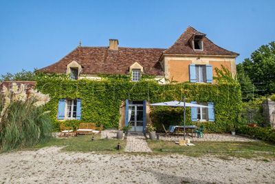 Maison avec Gîtes à vendre aux Eyzies De Tayac Sireuil, Dordogne