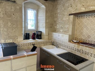cuisine de la Propriété avec gîtes et réception à vendre près Châtellerault dans la Vienne