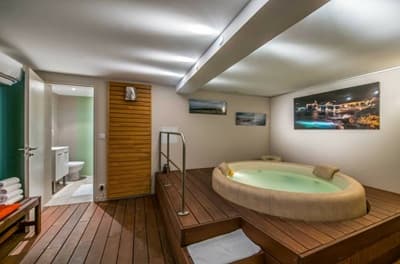 Chambres d'hôtes à vendre centre Bordeaux en Gironde