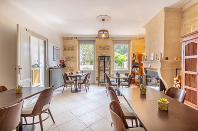 salle à manger des Chambres d'hôtes à vendre Pauillac en Médoc