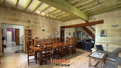 salle à manger des Chambres d'hôtes et gîtes à vendre près Libourne en Gironde