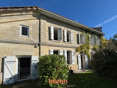 Propriété avec gîtes à vendre en Saintonge Gironde