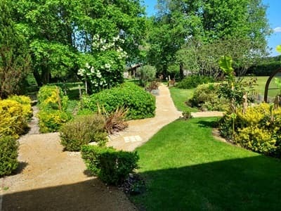 jardin des Chambres d'hotes et gîtes à vendre à Liposthey dans les Landes