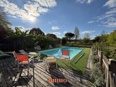 piscine des Gîtes et chambres d'hôtes à vendre près Bordeaux