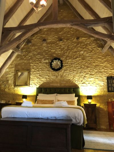 une des Chambres d'hôtes à vendre à Castelnaud la Chapelle en Périgord