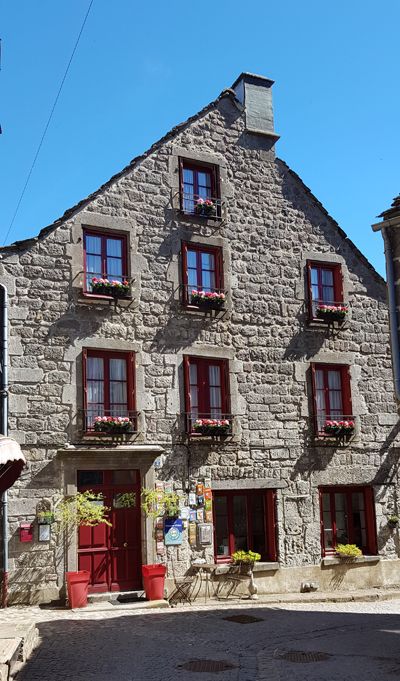 Chambres d'hôtes à vendre à Besse et Saint-Anastaise en Puy-de-Dôme