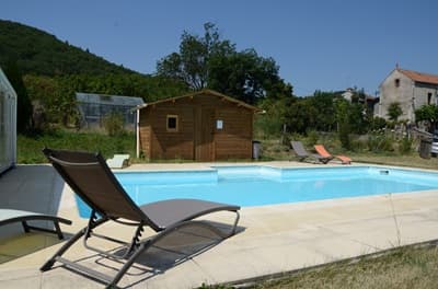 Piscine de la Maison d’hôtes et Auberge à vendre à Blesle en Haute-Loire