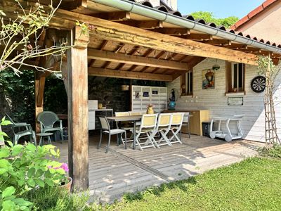 terrasse des Chambres d'hôtes à vendre au Puy-en-Velay en Haute-Loire