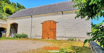 dépendance des Chambres d’hôtes et troglodyte à vendre entre Beauval et Châteaux de la Loire