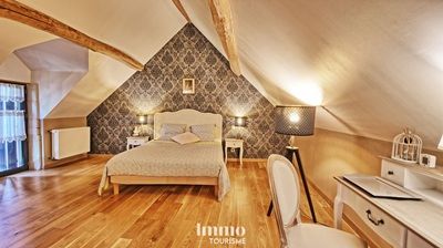 une des Chambres d’hôtes à vendre près Loches et Montbazon