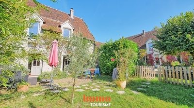 jardin de la Propriété et gîtes à vendre près Chambord