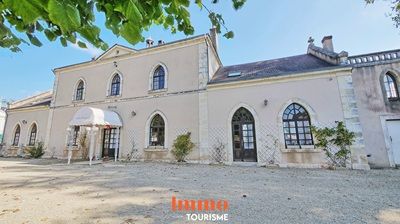propriété à vendre près de Bourges et vignobles