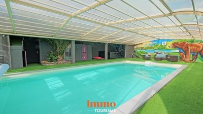 piscine des Chambres d'hôtes à vendre près Sancerre dans le Cher