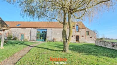 Propriété avec gîte de groupe à vendre près Sully-sur-Loire Loiret