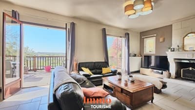 salon des Chambres d'hôtes à vendre près de Loche en Indre-et-Loire