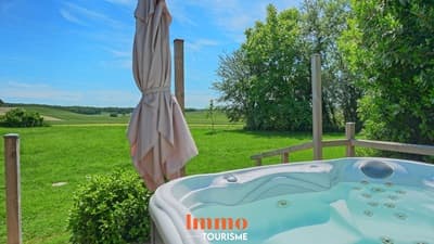 un des spas de la Maison d’hôtes avec Spa privatifs à vendre entre Beauval et Valençay