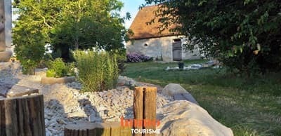 jardin de la Maison d’hôtes avec Spa privatifs à vendre entre Beauval et Valençay