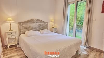 une des chambres de la Propriété à vendre pour chambres d'hôtes ou gîtes à Amboise en Indre et Loire