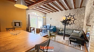 salle à manger des Chambres d’hôtes et gîte à vendre entre Zoo de Beauval et Châteaux de la Loire
