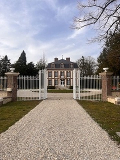 Propriété à vendre à la Ferté-Vidame en Eure-et-Loire