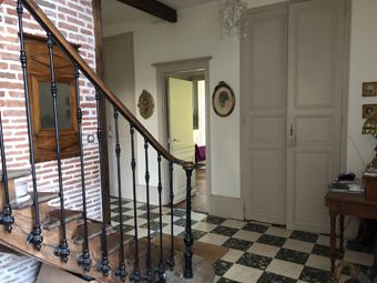 escalier des Chambres d'hôtes et gîte à vendre Orléans et Chambord  dans le Loiret
