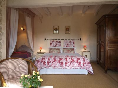 une des Chambres d'hôtes à vendre près Chinon en Indre-et-Loire