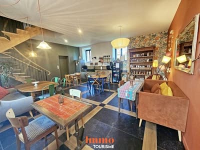 salon des Chambres d’hôtes et gîte à vendre près Vierzon dans le Cher