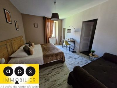 une des Chambres d’hôtes à vendre 5 km Arbois Jura