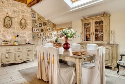 salle à manger des Gîte et chambres d'hôtes à vendre dans le Parc naturel du Vexin, Yvelines