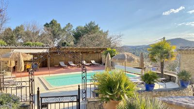 Piscine des Gîtes et chambres d'hôtes à vendre à St-Alexandre dans le Gard