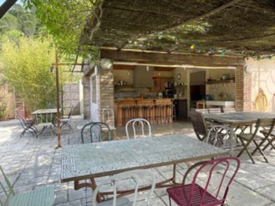 Terrasse des Chambres d'hôtes et gîtes à vendre à Anduze dans le Gard