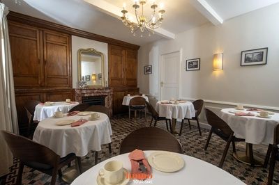 salle de restaurant des Chambres d'hôtes et café bar à vendre à Argelès-sur-Mer en Pyrénées-Orientales
