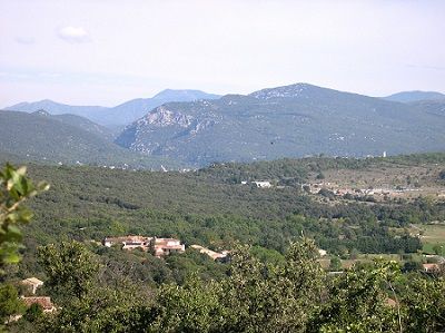 Vue depuis la Propriété avec Chambres d'hôtes à vendre à Brissac dans l'Hérault