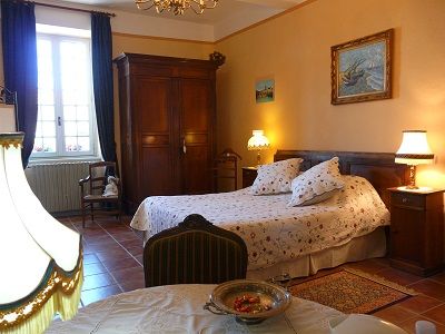 Une des chambres de la Propriété avec Chambres d'hôtes à vendre à Brissac dans l'Hérault