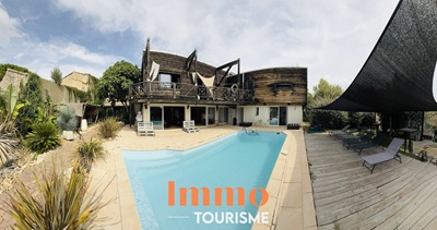 piscine des Chambres d'hôtes à vendre près Castelnau-le-lez dans l’Hérault