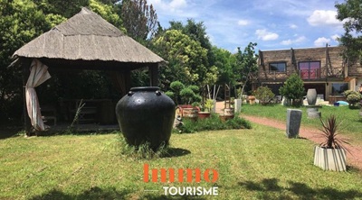 jardin des  des Chambres d'hôtes à vendre près Castelnau-le-lez dans l’Hérault