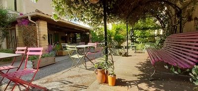 Chambres dhôtes à vendre à Servian Hérault