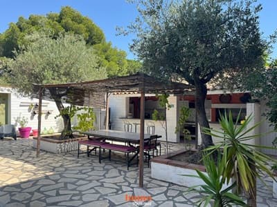 jardin des Gîtes à Vendre à Elne en Pyrénées-Orientales