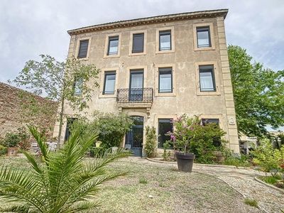 Chambres d'hôtes et appartements à vendre à Lézignan Corbières, Aude