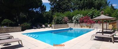 piscine de la Propriété avec gîtes à vendre près Perpignan