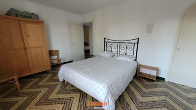 une chambre de la Propriété avec gîtes à vendre près Perpignan