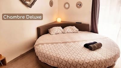 une des Chambres d'hôtes à vendre à Nîmes dans le Gard