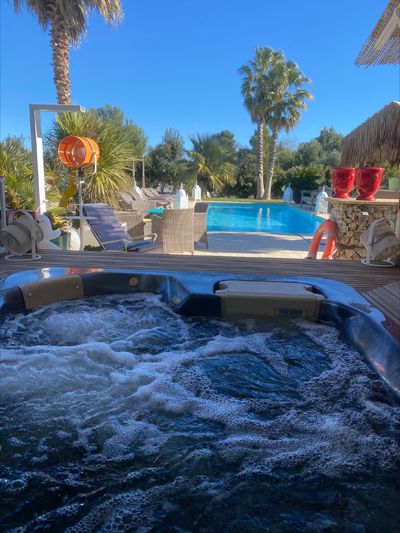spa et piscine des Chambres d'hôtes à vendre à Perpignan Pyrénées-Orientales