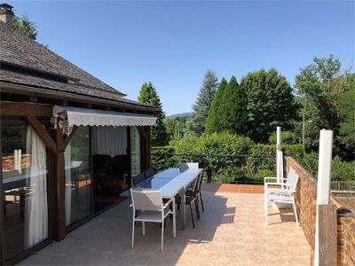 terrasse des Chambres d'hôtes à vendre à Argentat en Corrèze