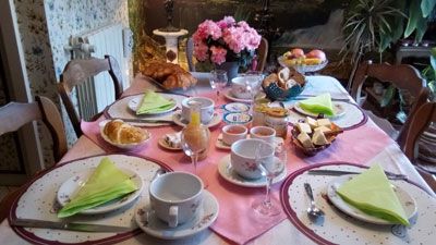 petit déjeuner des Chambres d'hôtes à vendre aux pieds du Ballon d'Alsace Vosges