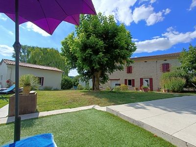Chambres d'hôtes à vendre à Cadalen dans le Tarn