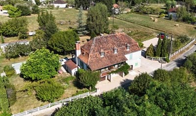 Chambres d'hôtes et gîte à vendre à Gagnac-sur-Cère dans le Lot