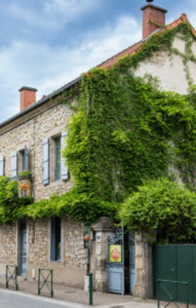 Gîte d'étape à vendre à Figeac dans le Lot