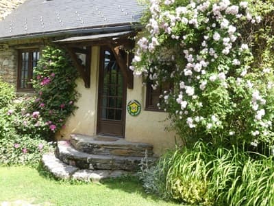 un des gîtes du Hameau avec meublés de tourisme à vendre à Oust près St-Giron en Ariège
