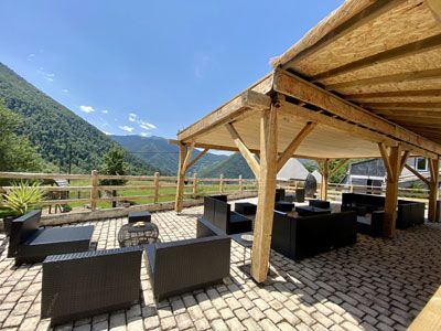 Terrasse des Chambres d'hôtes, gîte, insolite et séminaires à vendre à Boutx en Haute-Garonne